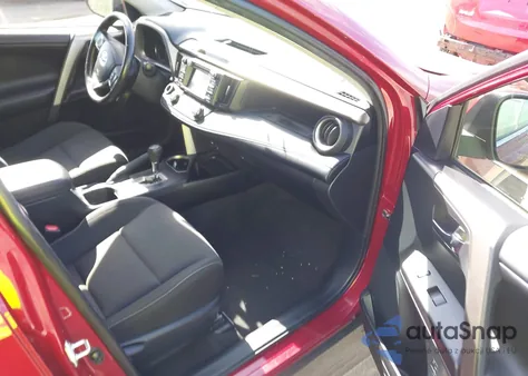 2018 Toyota Rav4 Xle из США, поврежденный, VIN JTMRFREV1JD239047